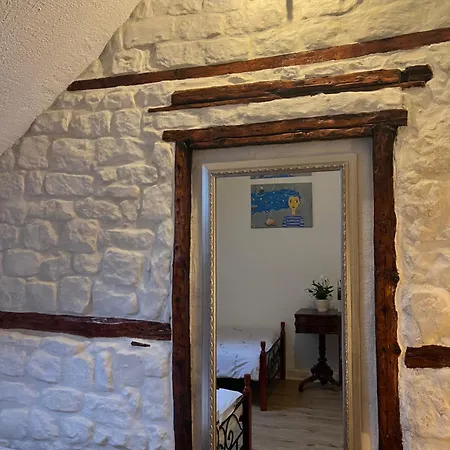 Nikolina Apartment Trogir