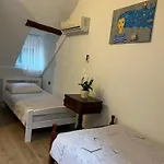 דירה Nikolina טרוגיר