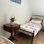 דירה Nikolina טרוגיר
