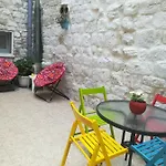 Nikolina דירה *